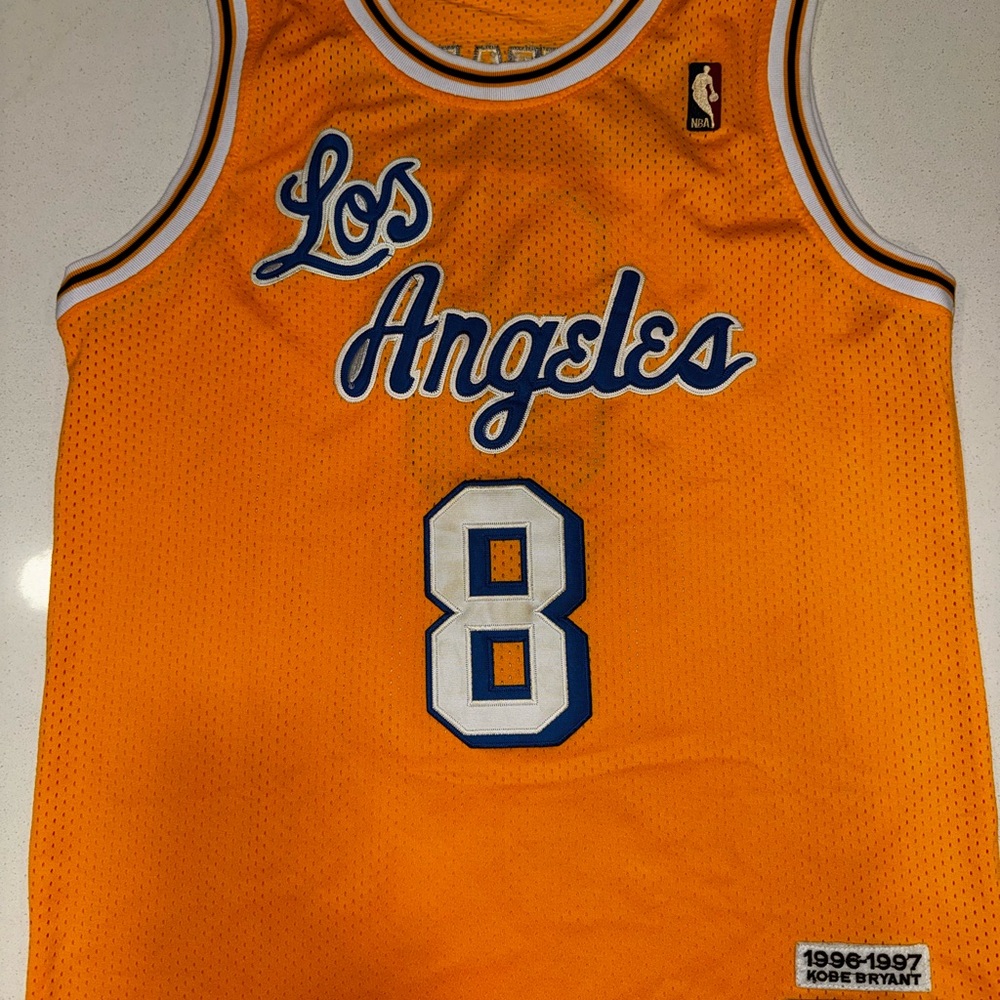 Mitchell & Ness Kobe Bryant #8 L.A. Lakers Jersey